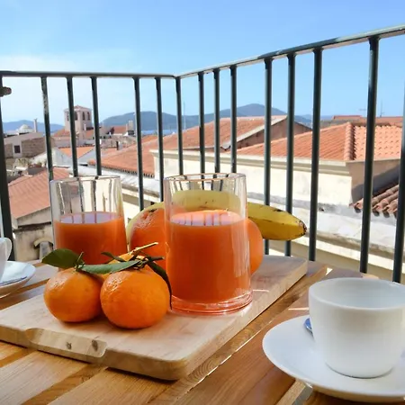 Porta Terra - Centro Storico Apartamento