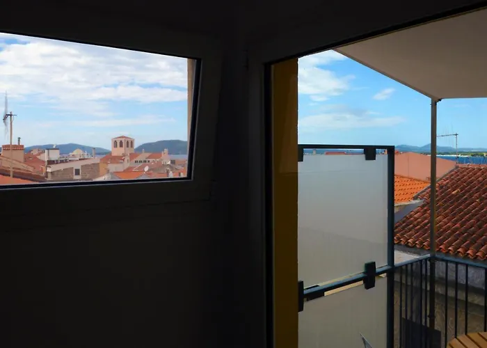 Porta Terra - Centro Storico アルゲーロ